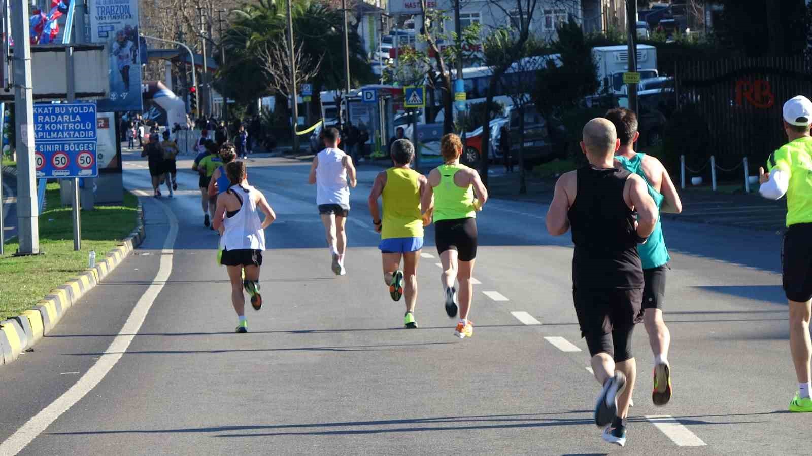 46 uluslararasi trabzon yari maratonu kosuldu 2 f8r7cjBu