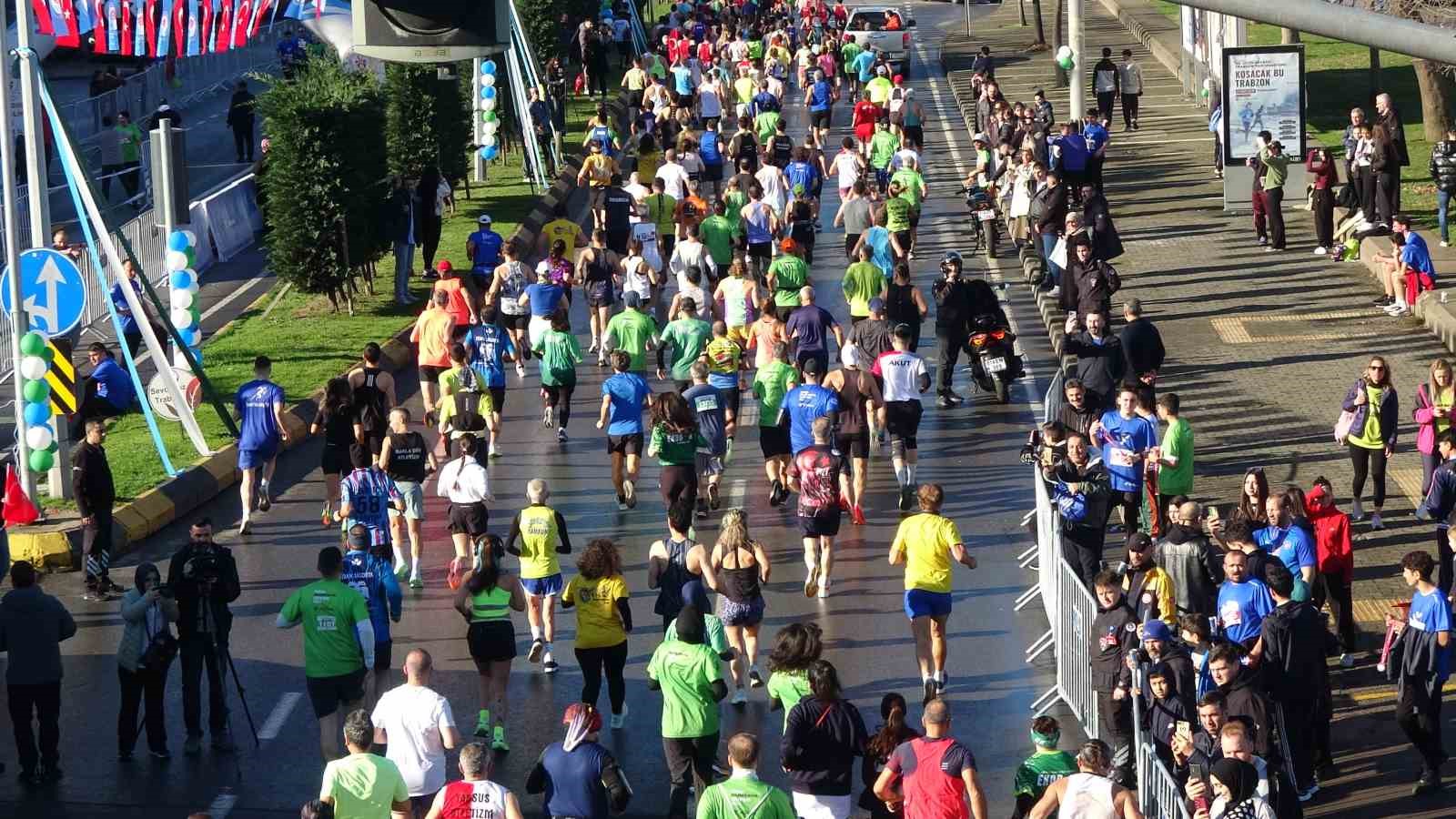 46 uluslararasi trabzon yari maratonu kosuldu 6