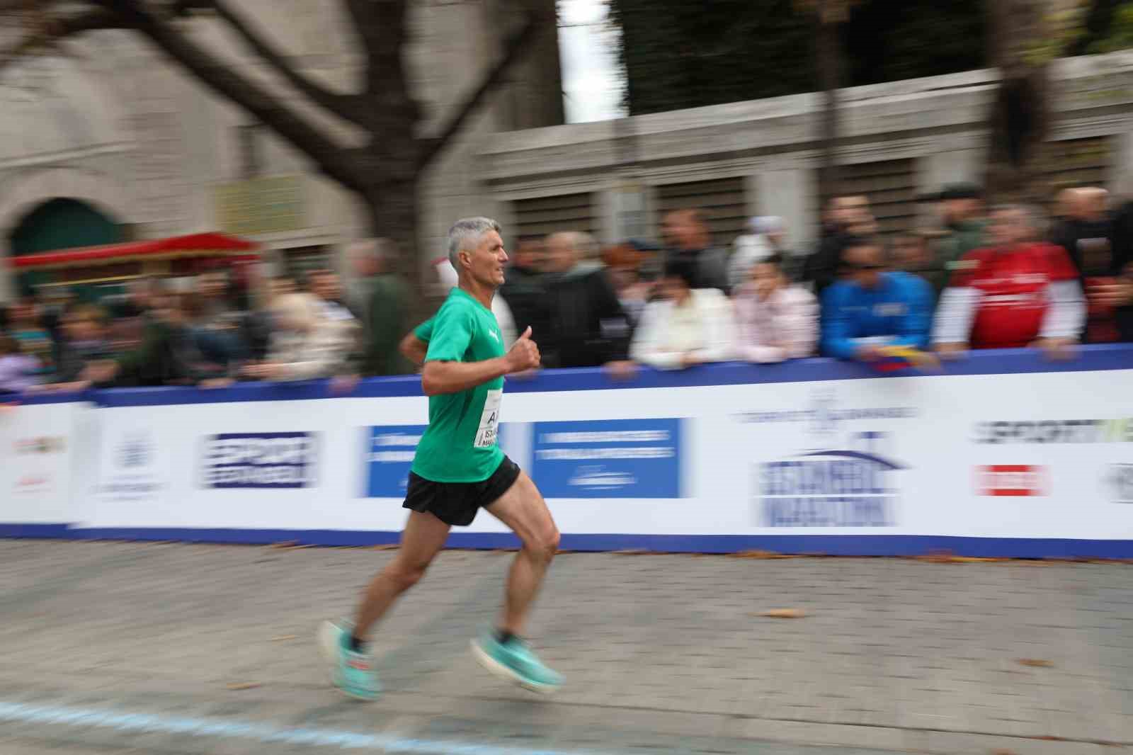 47 istanbul maratonunda halk kosusu kayitlari tukendi 2 gPVMKAfg
