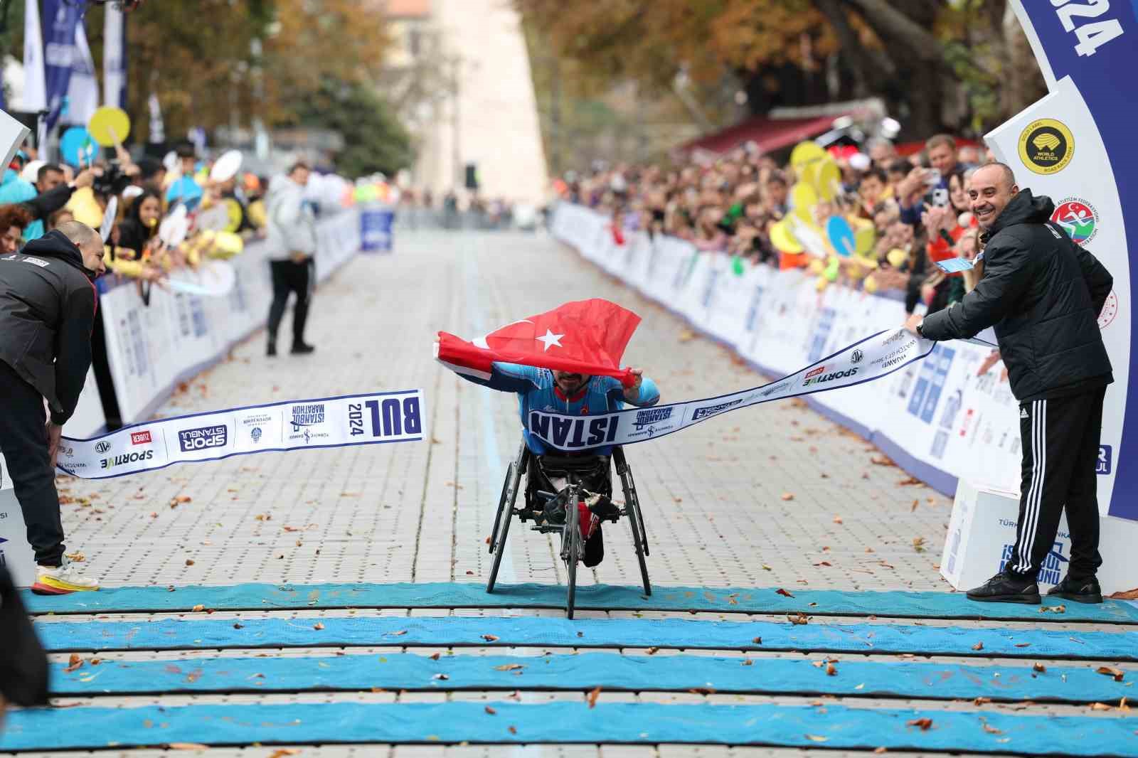 47 istanbul maratonunda halk kosusu kayitlari tukendi 3 9Hfu4wqH