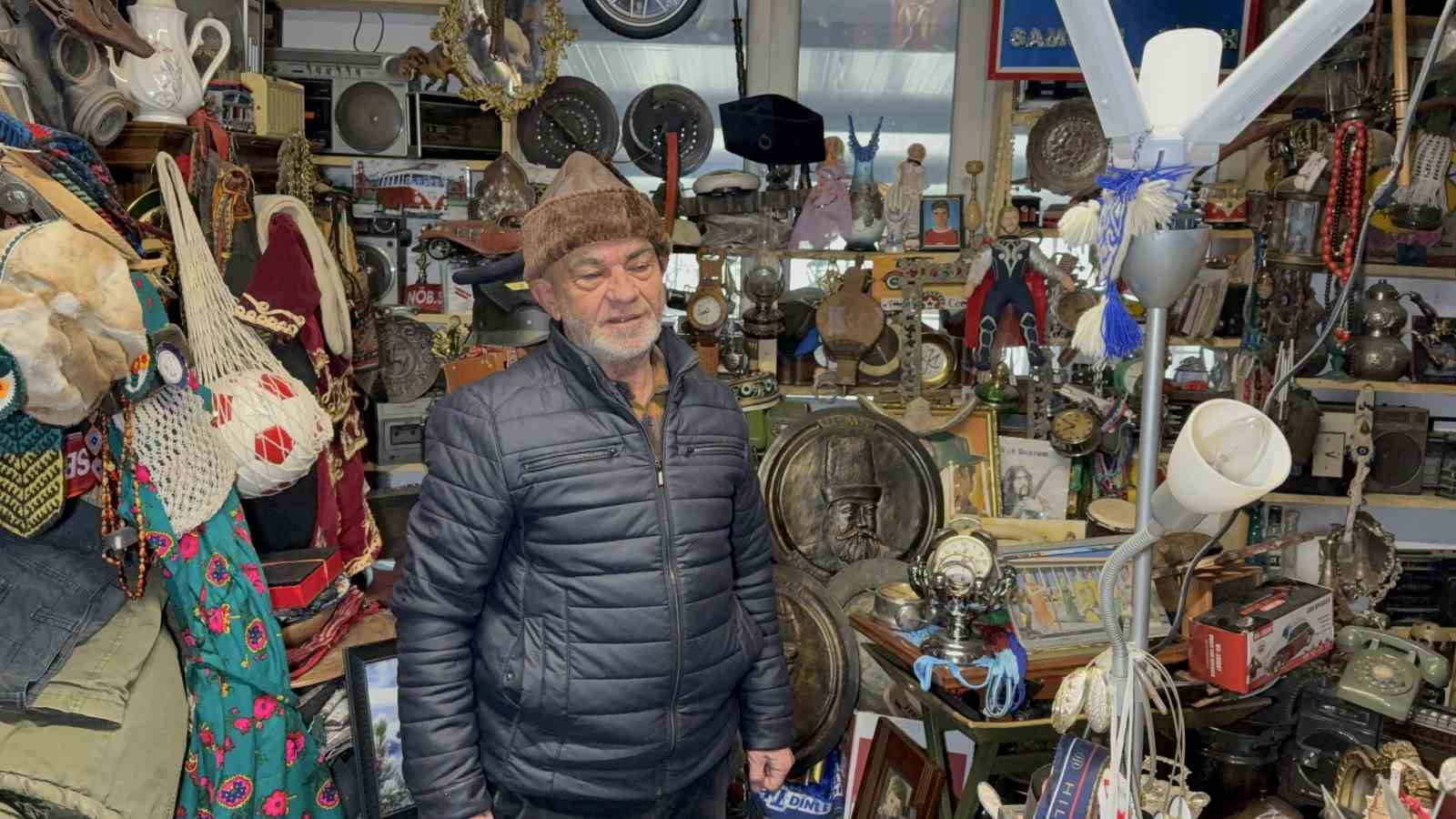 47 yıllık tutku servete dönüştü: antika dükkânında adım atacak yer yok 5 47 yillik tutku servete donustu antika dukk ninda adim atacak yer yok 1 nPwaJKGU