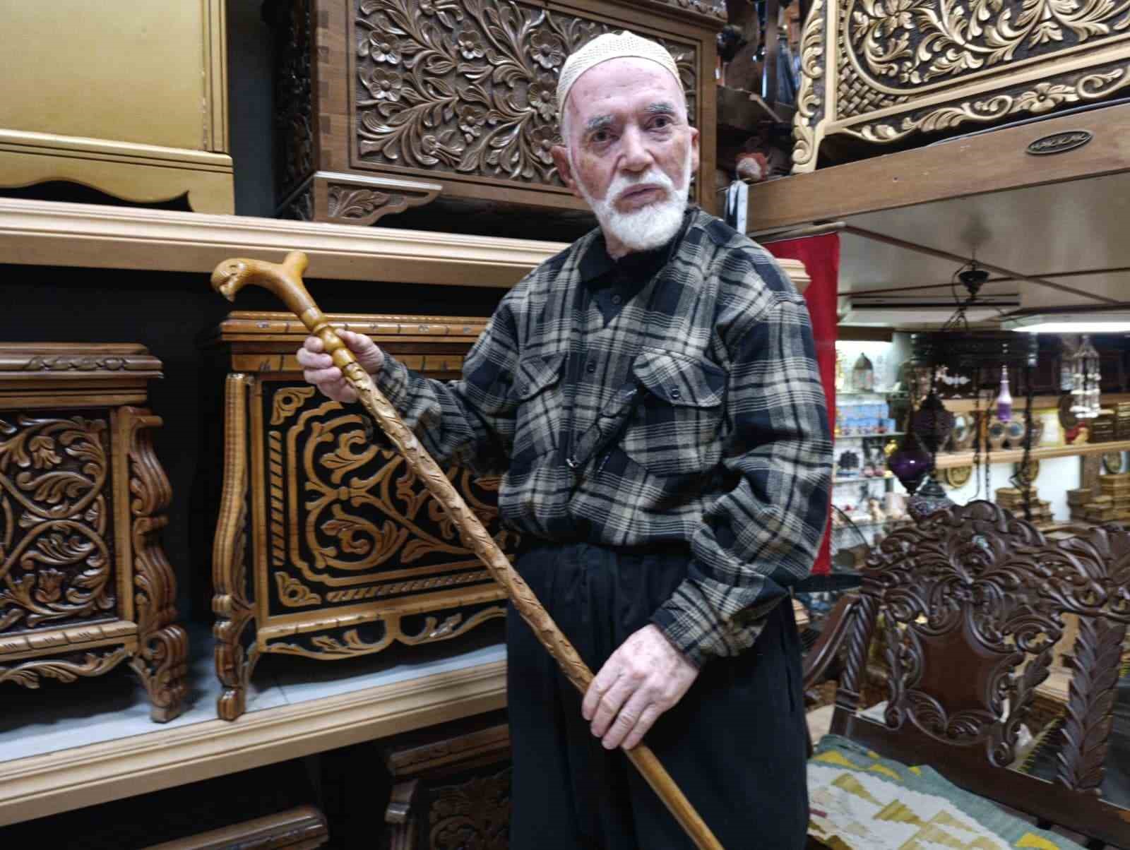 49 yildir oymaci sandik ustaligi yapiyor 5 FfLutDXZ