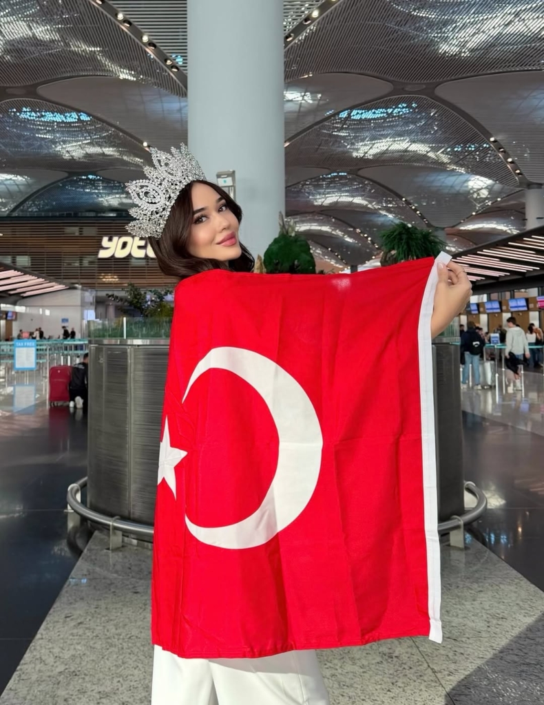 Türkiye’nin gururu Ceren Arslan Miss Universe 2025 yolcusu! 