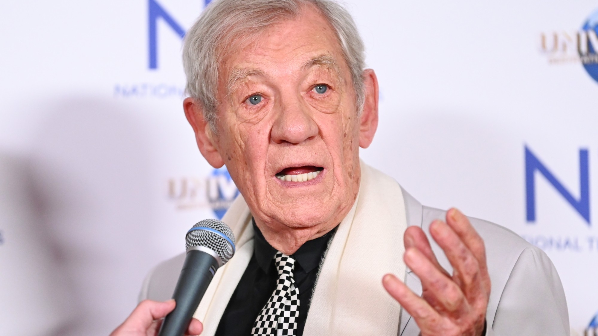 Ian McKellen kimdir?