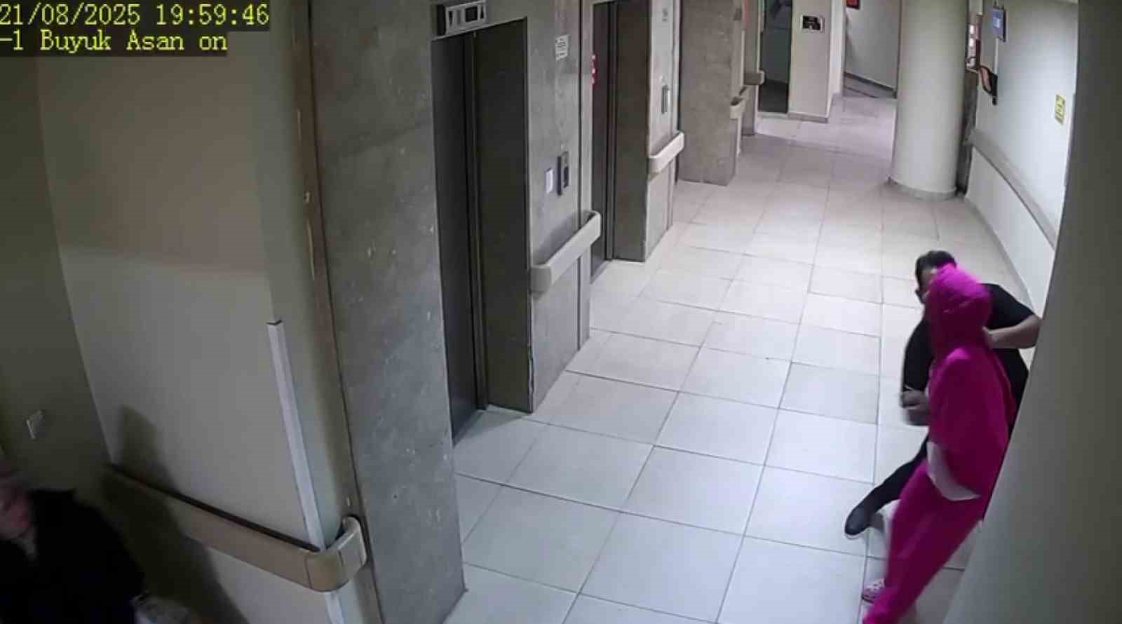 5 ay once eski esini silahla yaralamisti dehsetin guvenlik kamerasi ortaya cikti 4 u74yIYUb