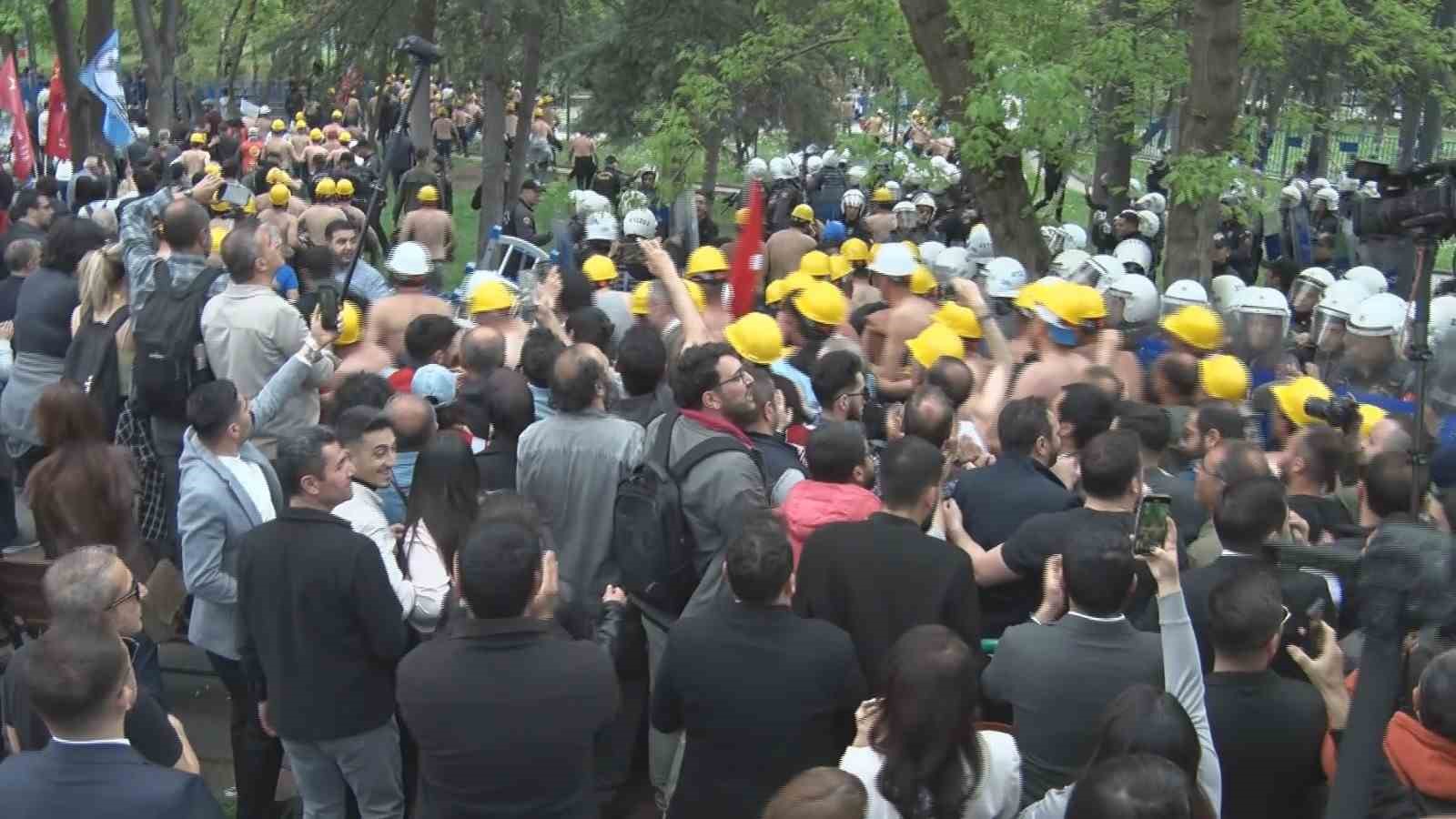 5 aydir maas alamayan maden iscilerinin aclik grevi 8inci gununde devam ediyor 2 RVECwC2J