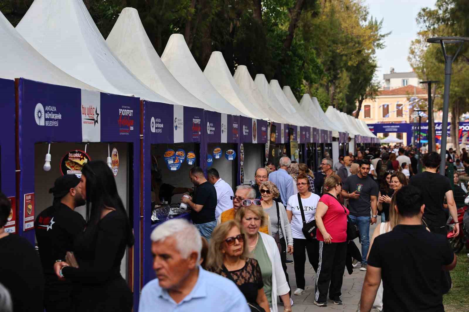 5 foodfest antalya uluslararasi gastronomi festivali kapilarini acti 5 FNTDqaa3