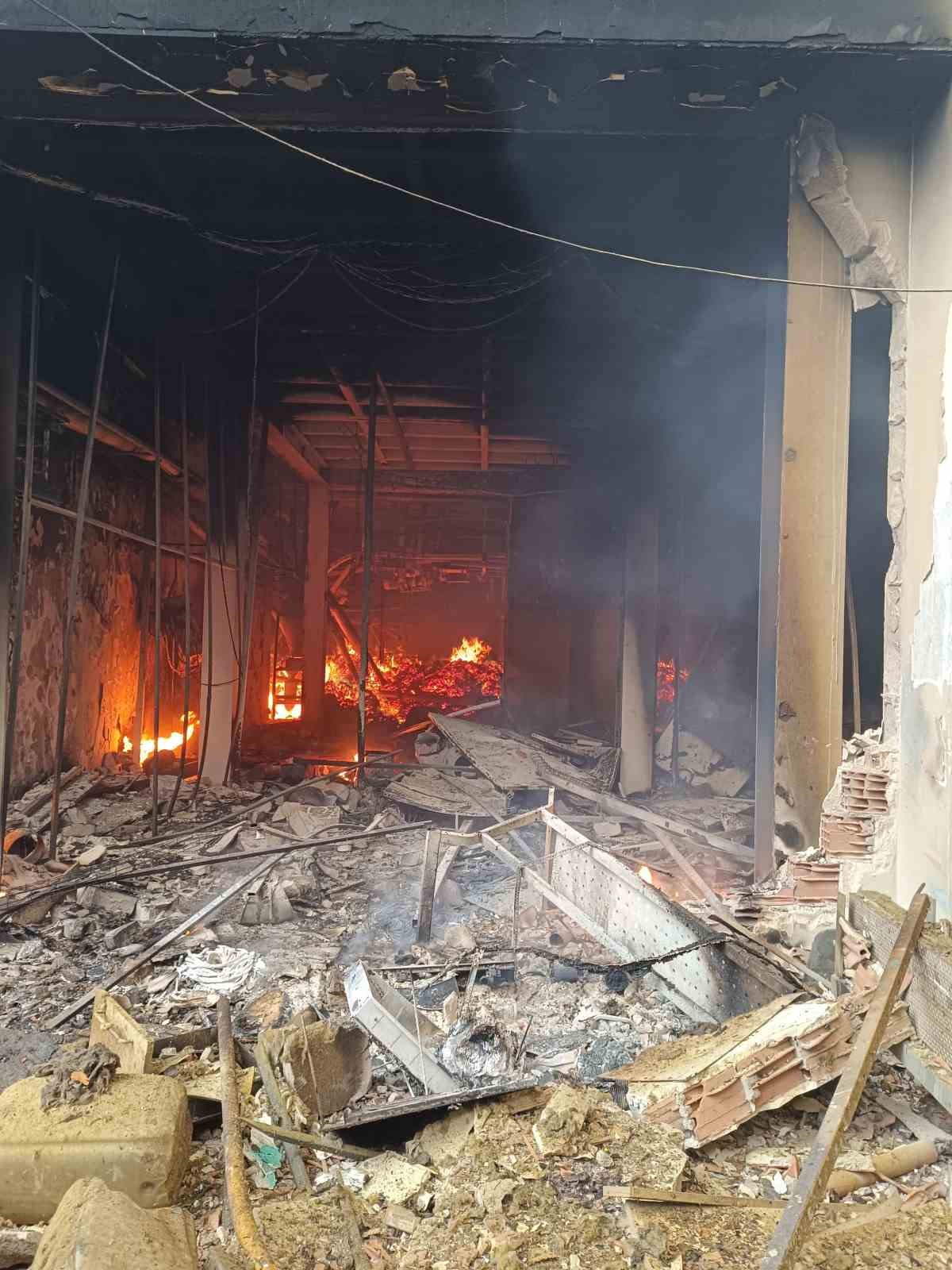 5 kişiye mezar olan Oba Makarna fabrikasındaki patlamanın gerekçeli kararı açıklandı 8 5 kisiye mezar olan oba makarna fabrikasindaki patlamanin gerekceli karari aciklandi 4 uhGIu6Vv