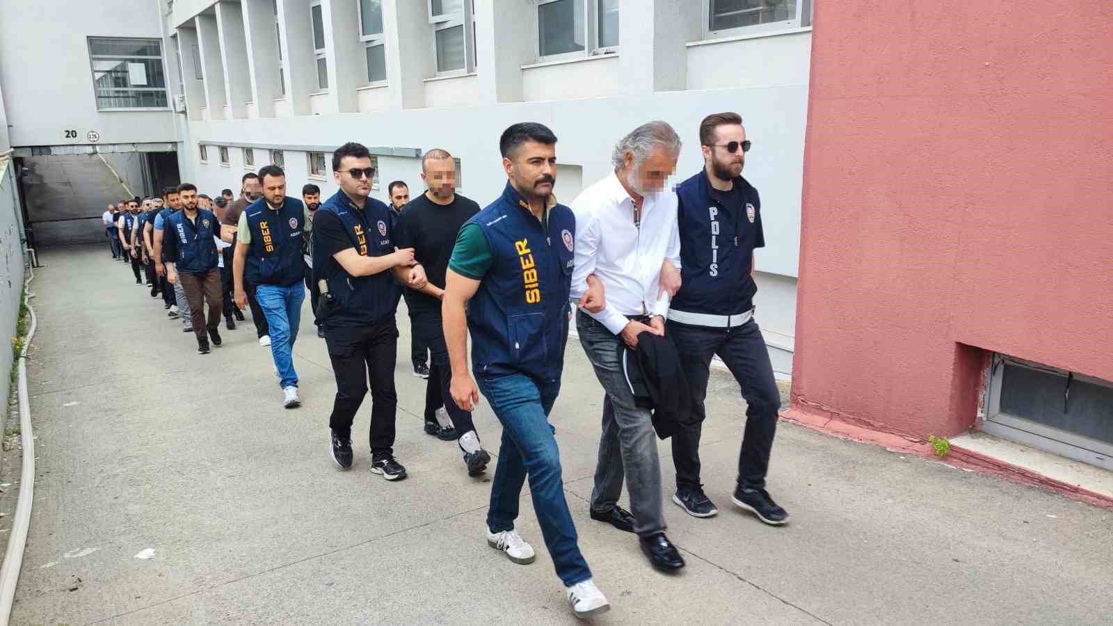5 liralik havala sistemiyle milyonlarca lira aklandi 1 DwnGWrtA