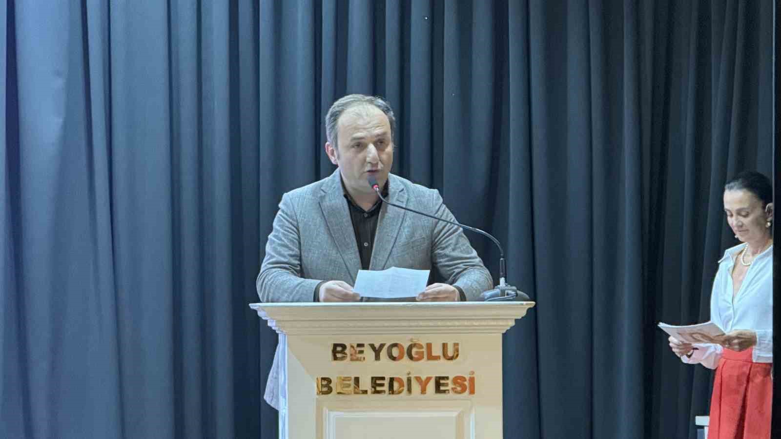 5 tomris uyar oyku gunleri edebiyatseverlerle bulustu 2 vvHAEBaS