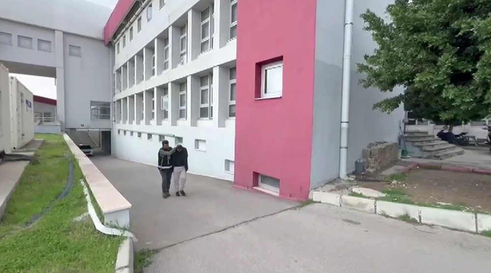 50 bin paket kacak sigara yakalatti ucuza bulunca toplu satin aldim dedi 0 q4htdEVf