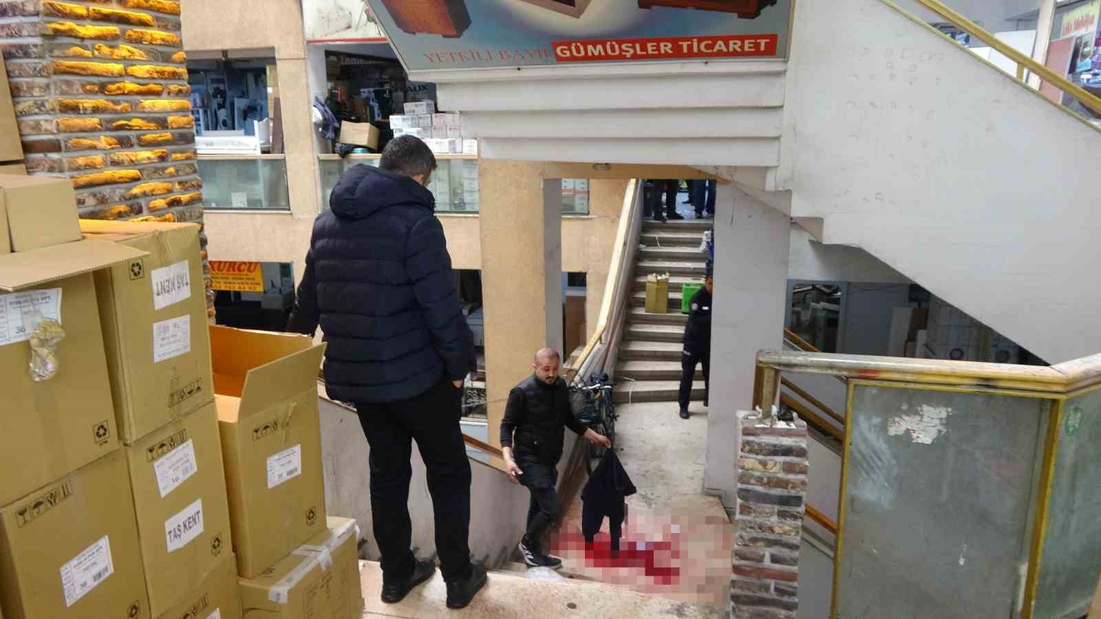500 saatlik kamera incelemesiyle yakalandilar emniyette sustular 3