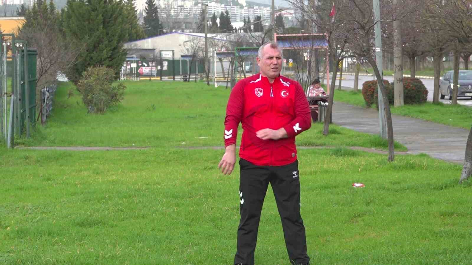 51 yasindaki dunya sampiyonu guresci kocla antrenman yapti 6