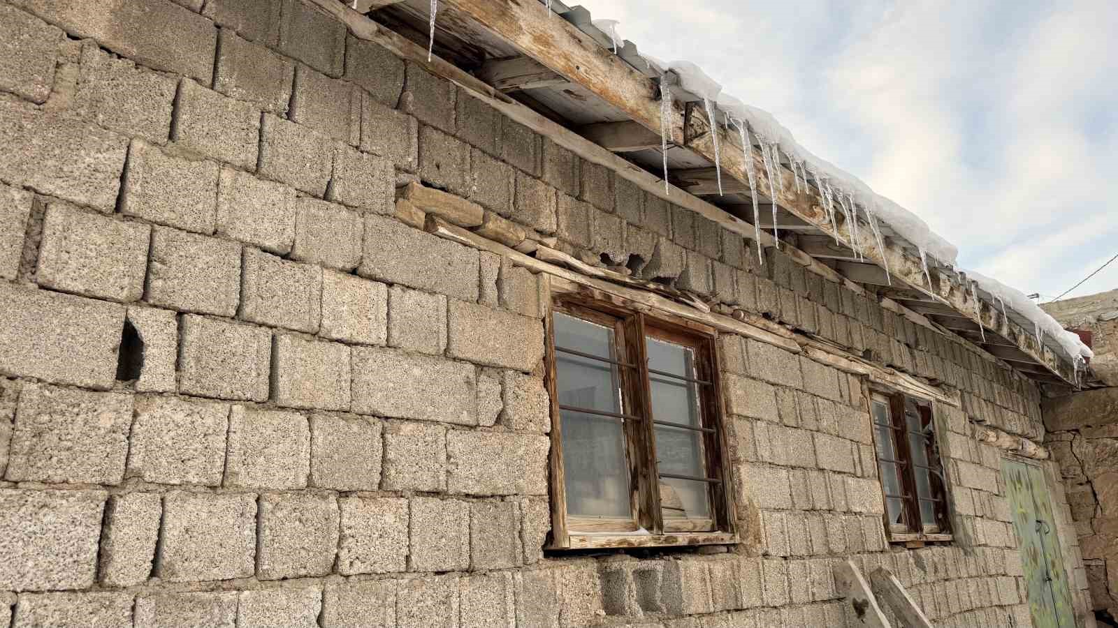 52 yılın en kurak zamanını geçiren çiftçi yağışlarla sevindi: İkinci üründe su sıkıntısı yaşanmayacak 6 52 yilin en kurak zamanini geciren ciftci yagislarla sevindi ikinci urunde su sikintisi yasanmayacak bLmGSznW