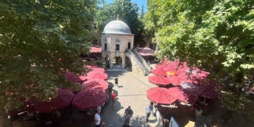 530-yillik-tarihi-kozahanda-masa-sandalyeler-yeniden-acildi-hLHcHVI5.jpg