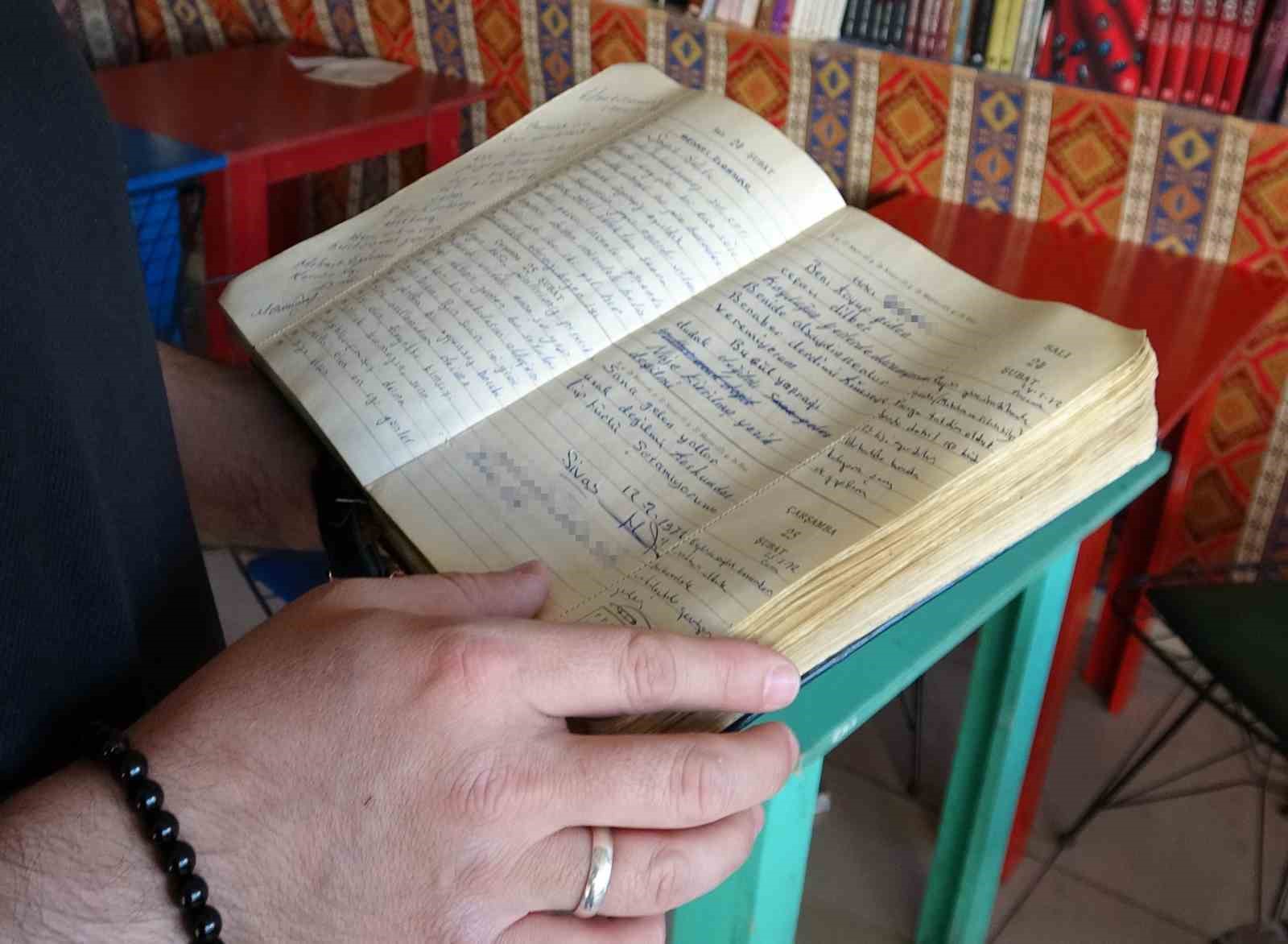 55 yillik asker hatira defteri bir aski ayriligi ve donemin izlerini gun yuzune cikardi YqpBpci6