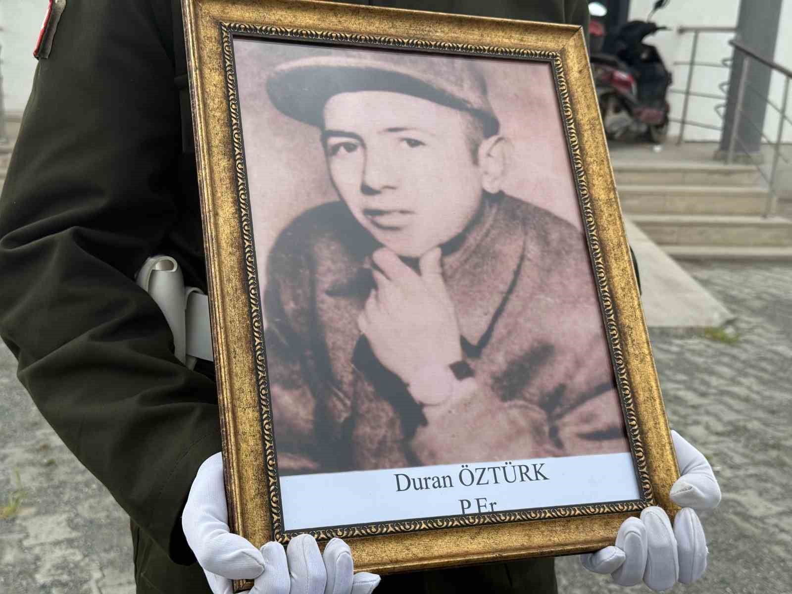 56 yil sonra bulunan sehit mezari memleketine tasindi 4