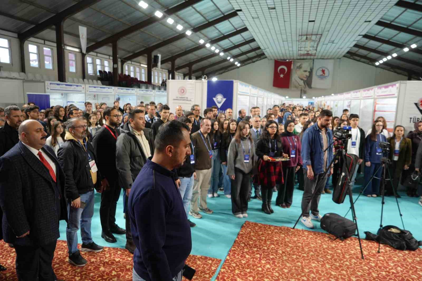 57 lise ogrencileri arastirma projeleri bolge yarismasi basladi 4 VfF31bEE