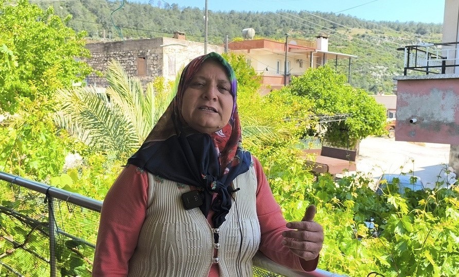 57 yaşında sosyal medya fenomeni oldu: Yörük kadınının kamera hayali gerçeğe dönüştü 4 57 yasinda sosyal medya fenomeni oldu yoruk kadininin kamera hayali gercege donustu 0 OqK2M5wU
