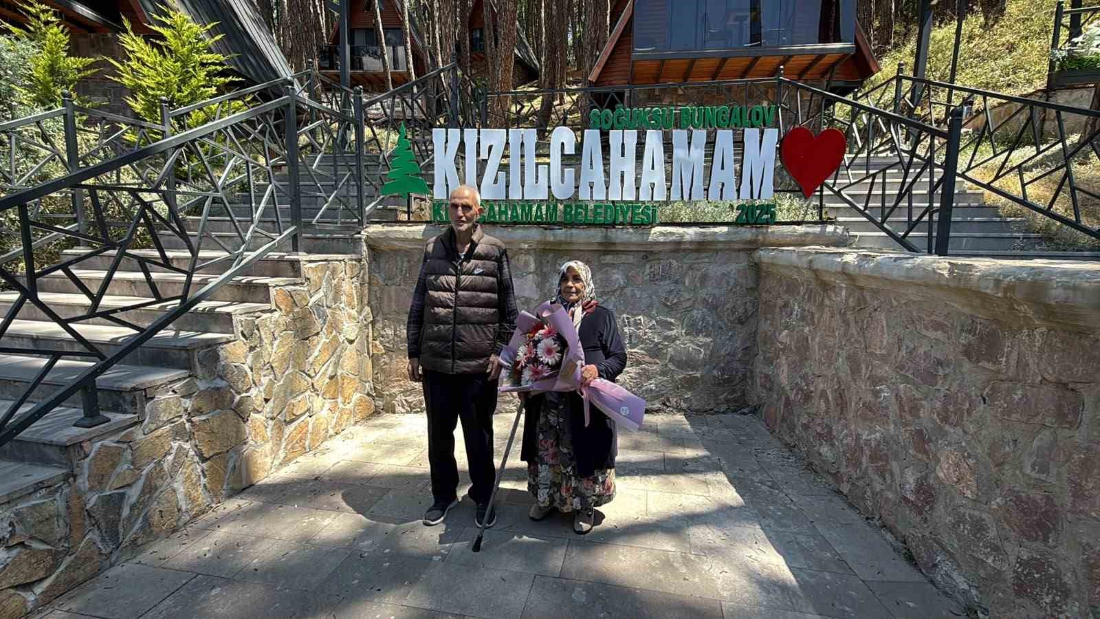 57 yıllık eşini yemeğe çıkarma hayalini gerçekleştirdi 7 57 yillik esini yemege cikarma hayalini gerceklestirdi 3 kmJCUzYR