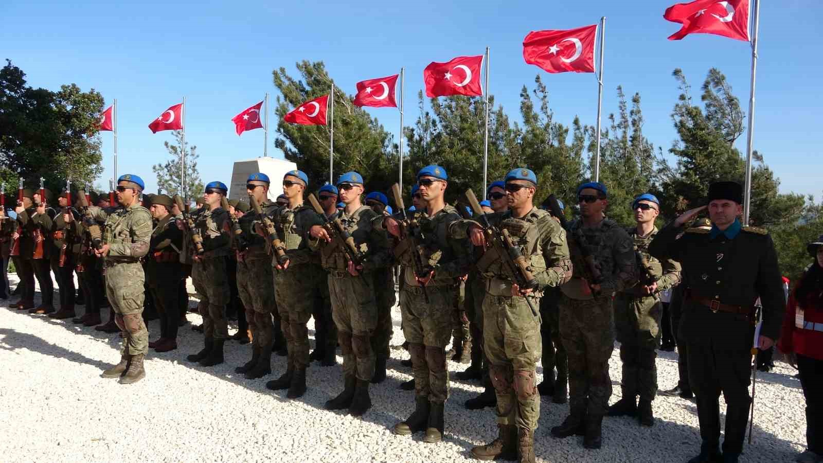 57’nci Alay Sancağı 111 yıl sonra kurulan 57 Alay’a teslim edildi 9 57nci alay sancagi 111 yil sonra kurulan 57 alaya teslim edildi 5 WUHK8lLp