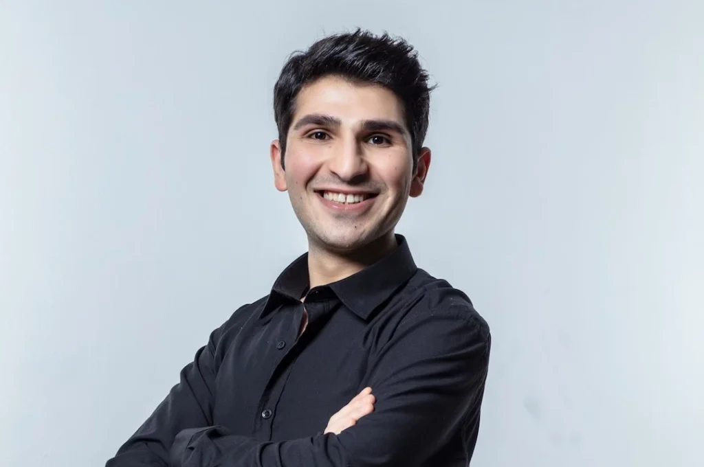 Evliya Aykan kimdir