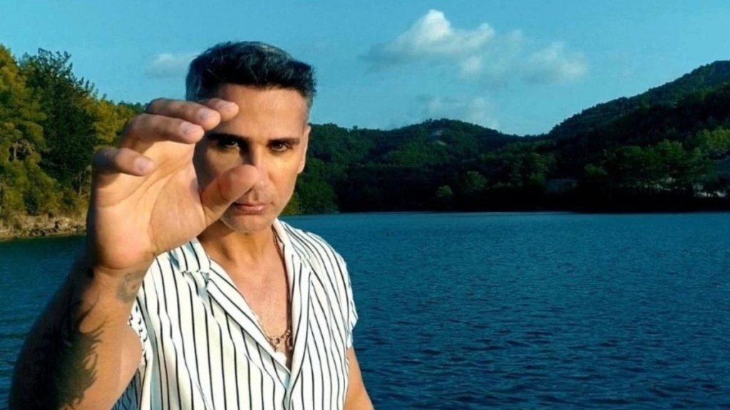 Survivor Doğuş rekoru! Survivor 2026’da sosyal medyayı yıkan isim tarihe geçti 8 Survivor Doğuş’un takipçi rekoru ne anlama geliyor?