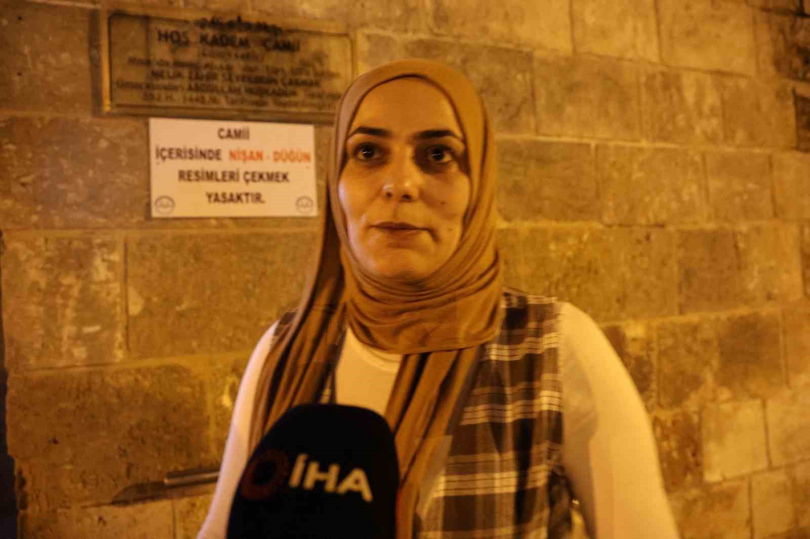 6 asirlik tarihi camide berat kandilinde eller semaya acildi 4 mErDOrA7