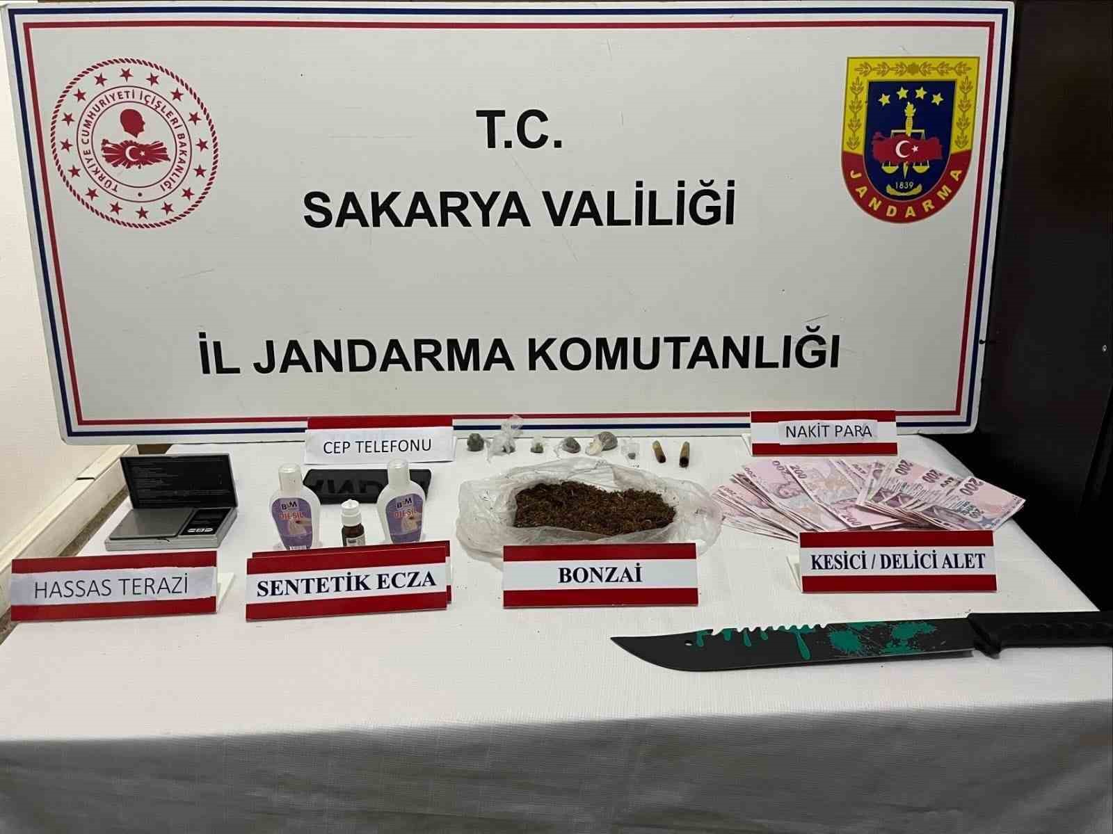 6 ilcede es zamanli uyusturucu operasyonu 9 tutuklama 1 14IfaRaO