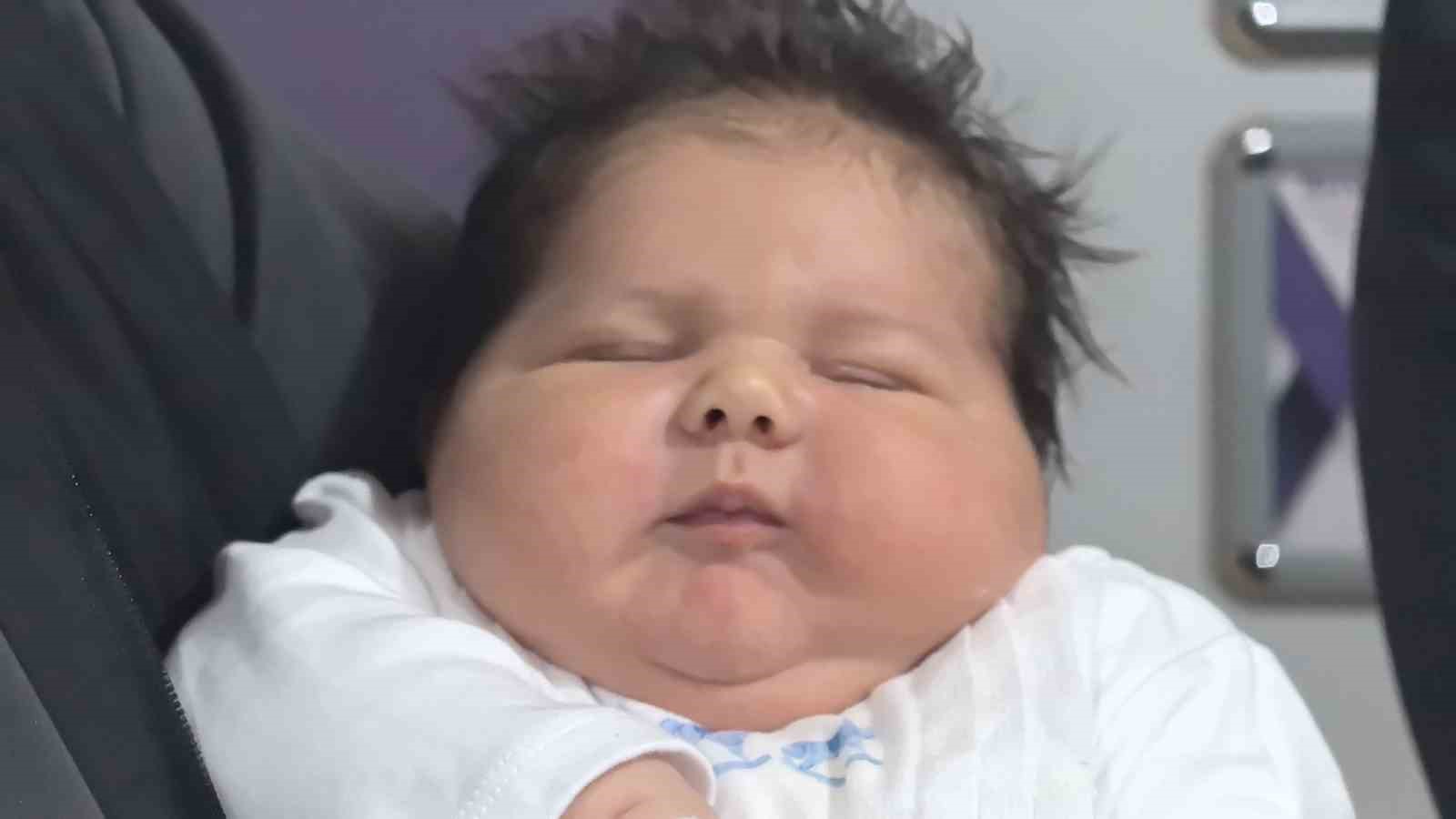 6 kilo 150 gram bebek dunyaya geldi 5 ALrfPeQ8