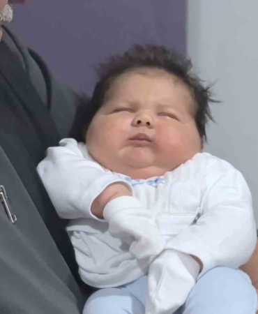 6-kilo-150-gram-bebek-dunyaya-geldi-MXFDjNQe.jpg