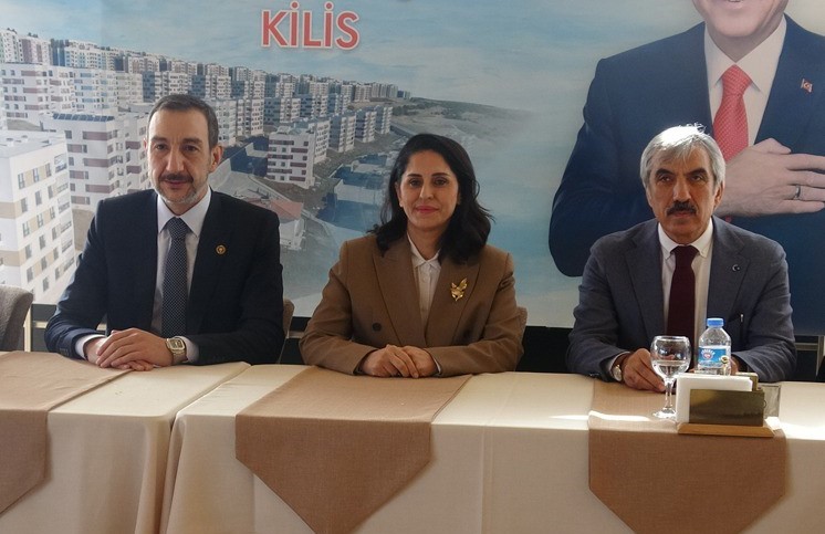 6 subat depremlerinin 3uncu yilinda ak parti heyeti kiliste 1