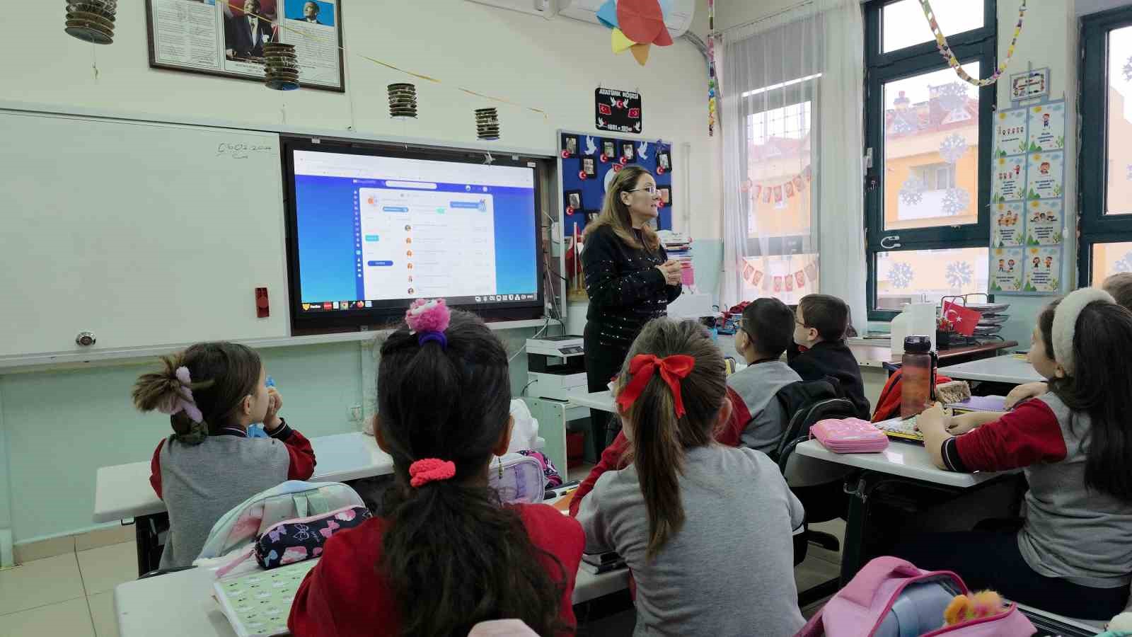 6 subati anlatan gulcan ogretmen 65 saniyede hayatimiz yikildi 2 tUVw7ebI