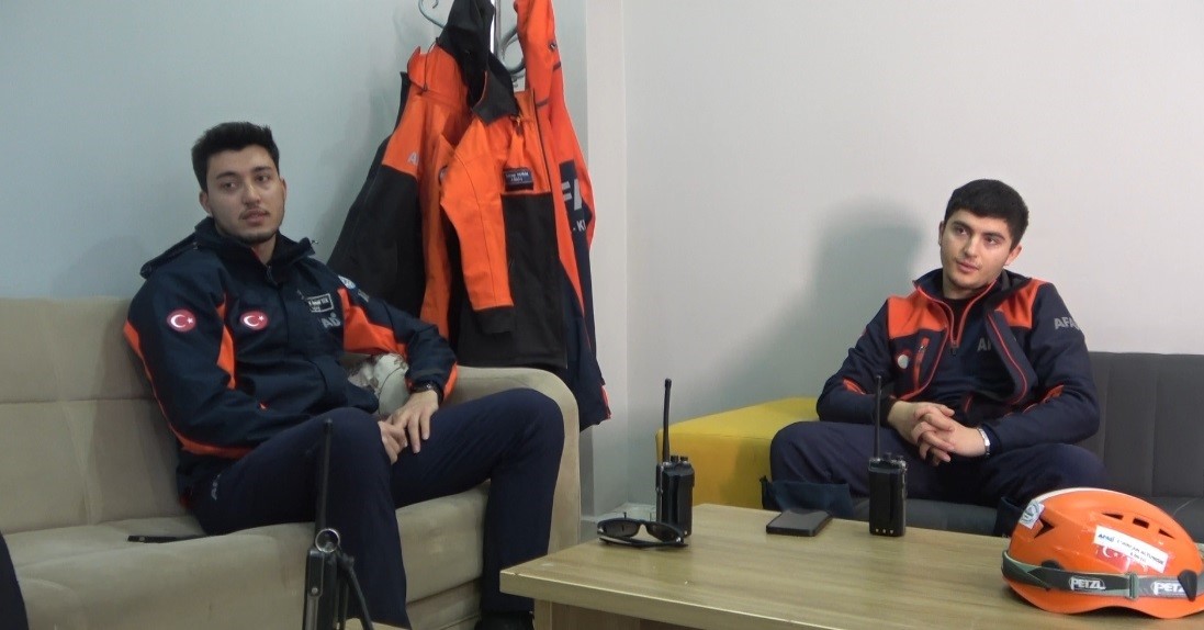 6 subatta enkazdan umuda uzanan sesler 3 TQ1tFbqU
