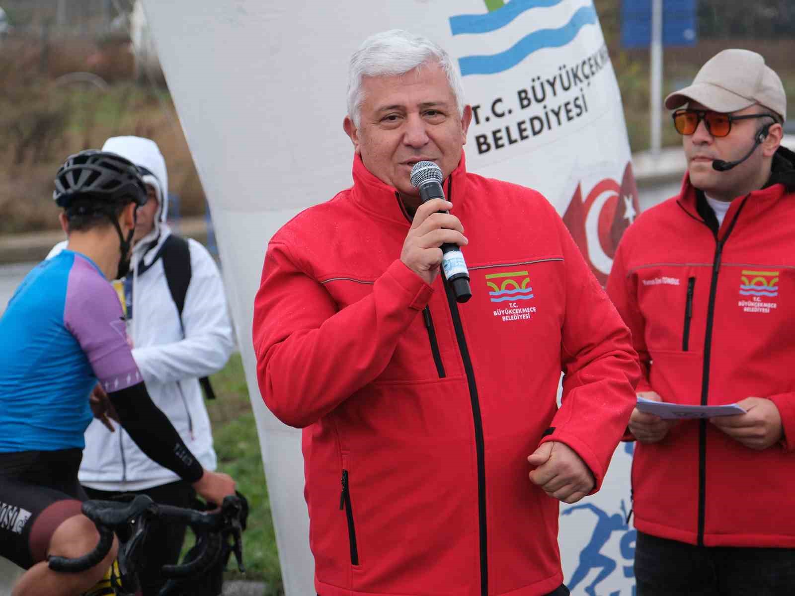 6. Uluslararası Ali Hüryılmaz Bisiklet Yarışı’nda sporcular nefesleri kesti 10 6 uluslararasi ali huryilmaz bisiklet yarisinda sporcular nefesleri kesti 6 2GSnKAIB