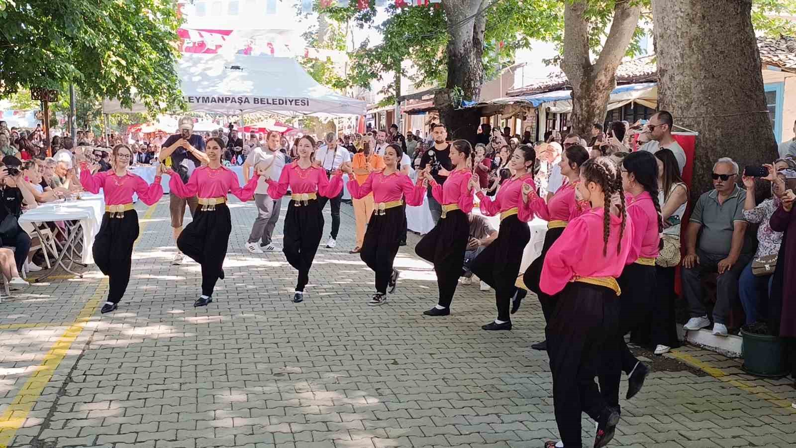 60 uluslararasi tekirdag kiraz festivali basladi en guzel kirazlara 60 bin lira odul 9DM1bW1W