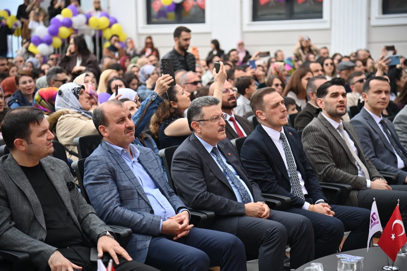 600 cocuktan dev koro performansi 3 2F97sEFd