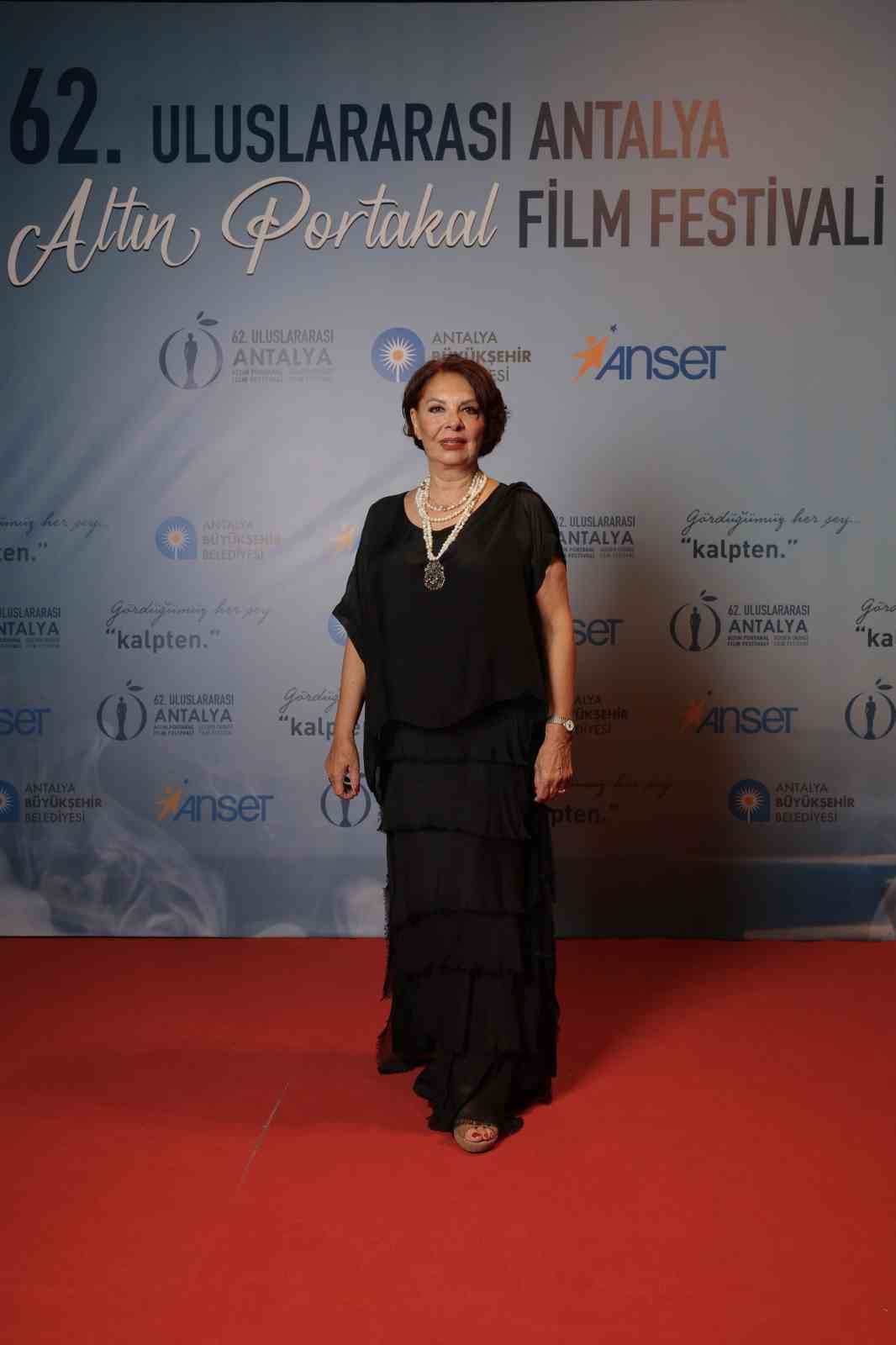 62 uluslararasi antalya altin portakal film festivali kirmizi hali gecisiyle basladi 7 crCMPw4j