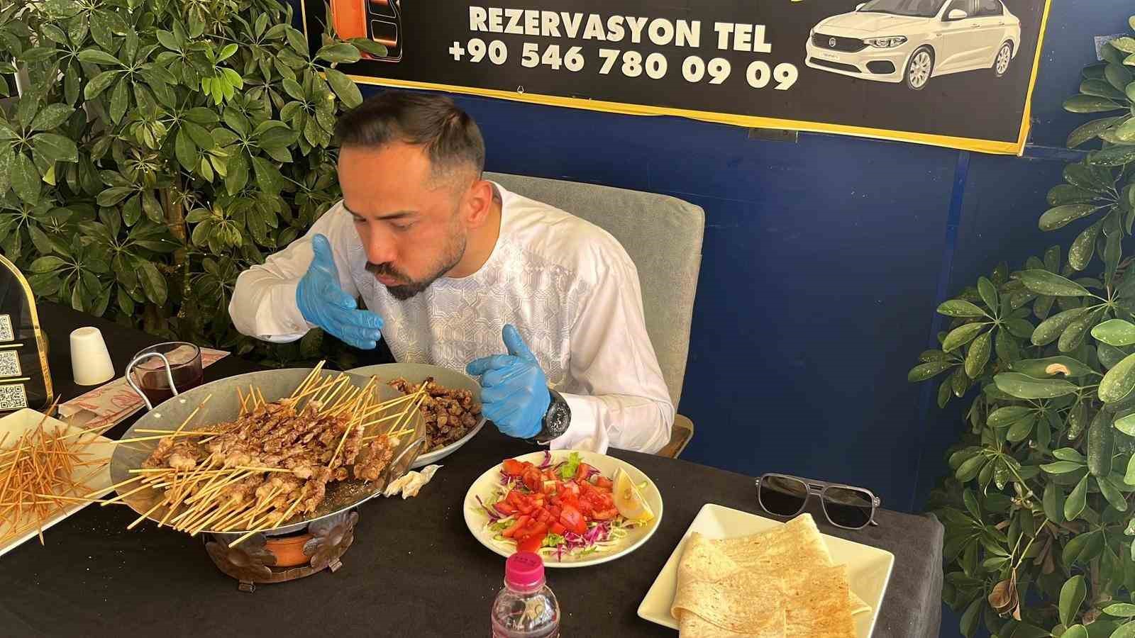 63 kilogram olarak başladığı ve 80 dakika süren yarışma sonunda 70 kilograma çıktı 4 63 kilogram olarak basladigi ve 80 dakika suren yarisma sonunda 70 kilograma 6Zr6hKlH