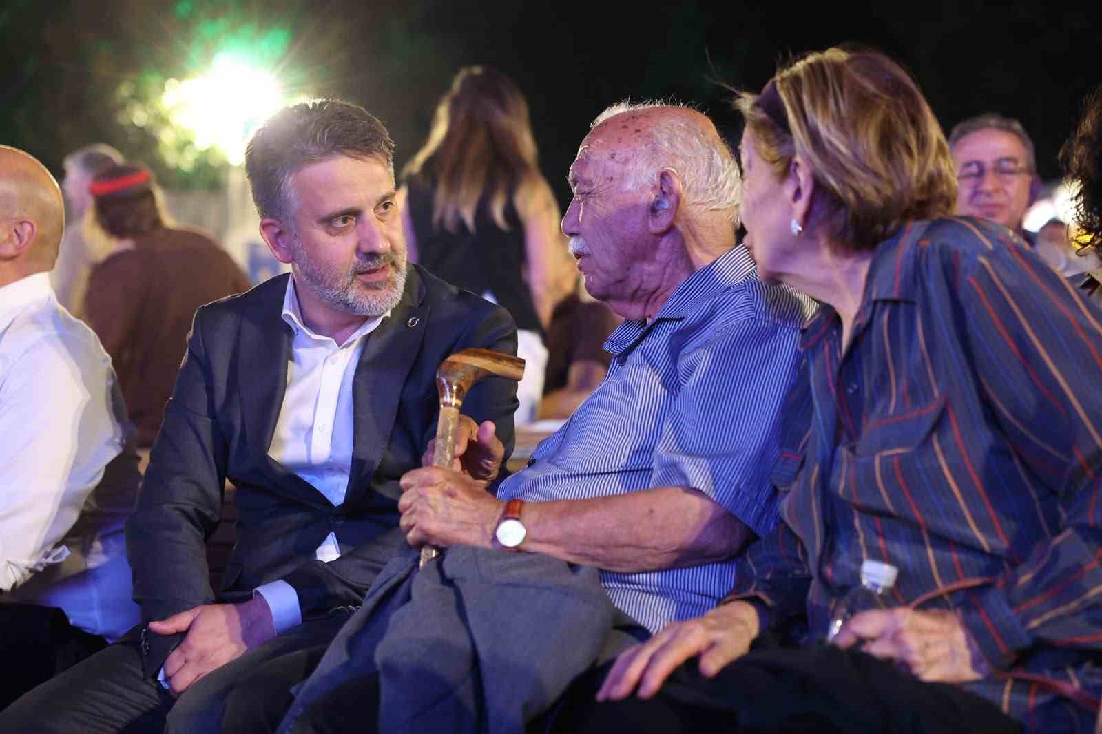 64uncu uluslararasi bursa festivaline buyuleyici acilis 3 Bc6qTqTb