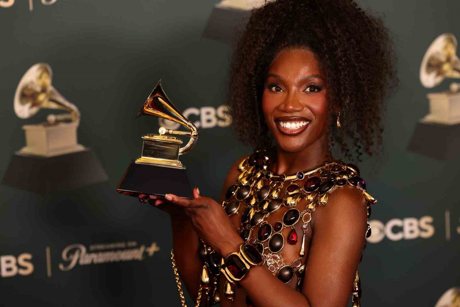 68inci grammy odulleri sahiplerini buldu 13 M98v4VU6