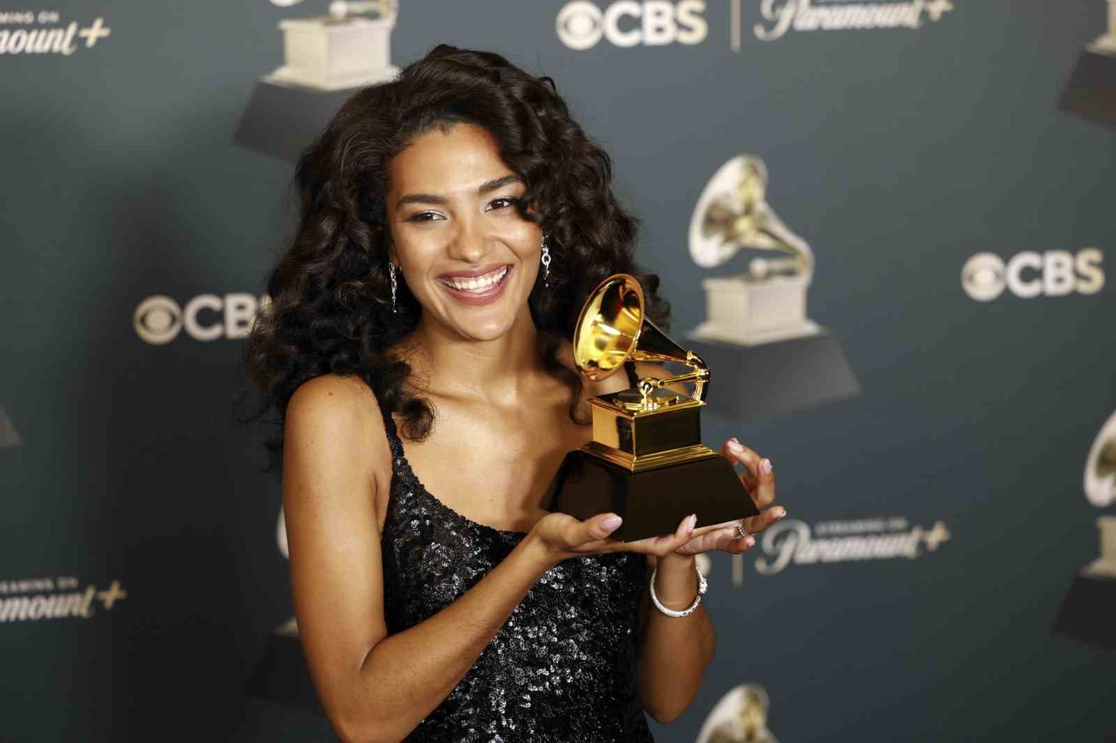 68inci grammy odulleri sahiplerini buldu 8 TODsfyZC