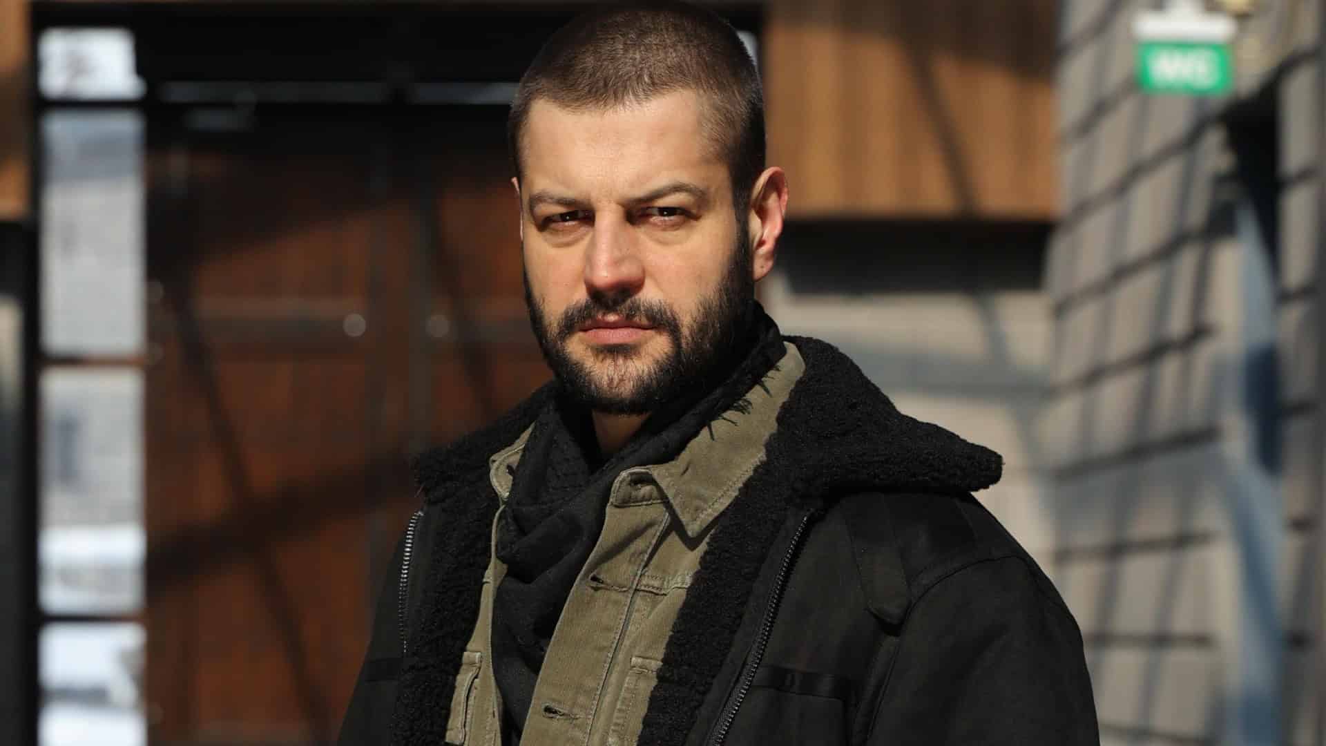 Kuruluş Orhan’ın yıldızı Mert Yazıcıoğlu Instagram’ı ayağa kaldırdı! 