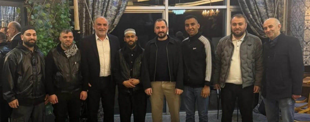 Celal Karatüre kimdir? “Kabe’de Hacılar Hu Der Allah” videosuyla ünlenen isim nereli, nasıl meşhur oldu? 10 Celal Karatüre nereli?