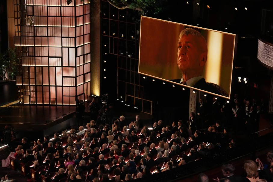 Oscar 2026’da kırmızı halı savaşı gecenin en çok konuşulan anlarını nasıl yarattı?