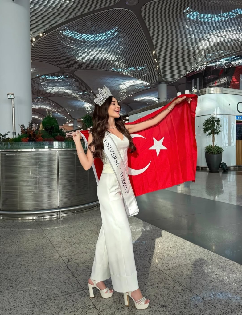 Türkiye’nin gururu Ceren Arslan Miss Universe 2025 yolcusu! 
