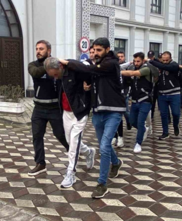 7-iscinin-oldugu-tesisin-sahibi-kalp-krizi-sonucu-hayatini-kaybetti-7HLBhxZa.jpg