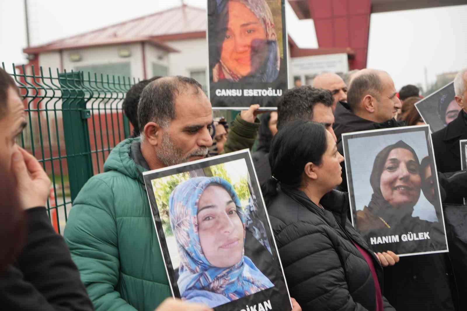 7 kisinin oldugu yangin davasinda aileler gozyaslarina boguldu 2 spwhgdTi