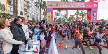 7-uluslararasi-mersin-maratonu-basladi-l9jt6x3g.jpg