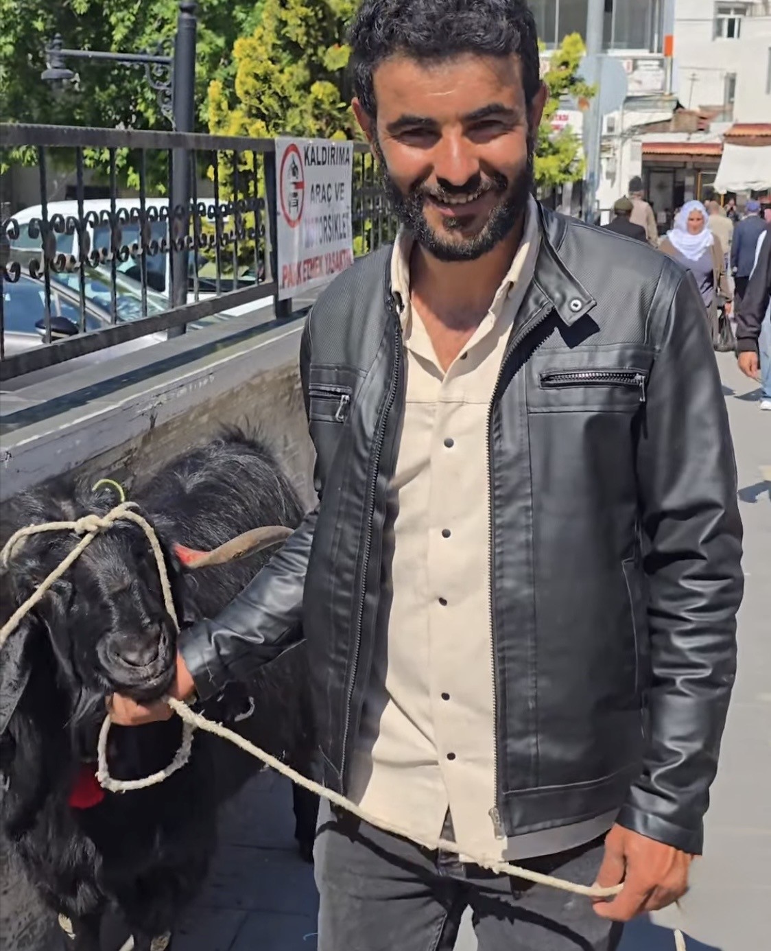 70 kiloluk dev keci 36 bin liraya satildi 1 BuOrPtbN